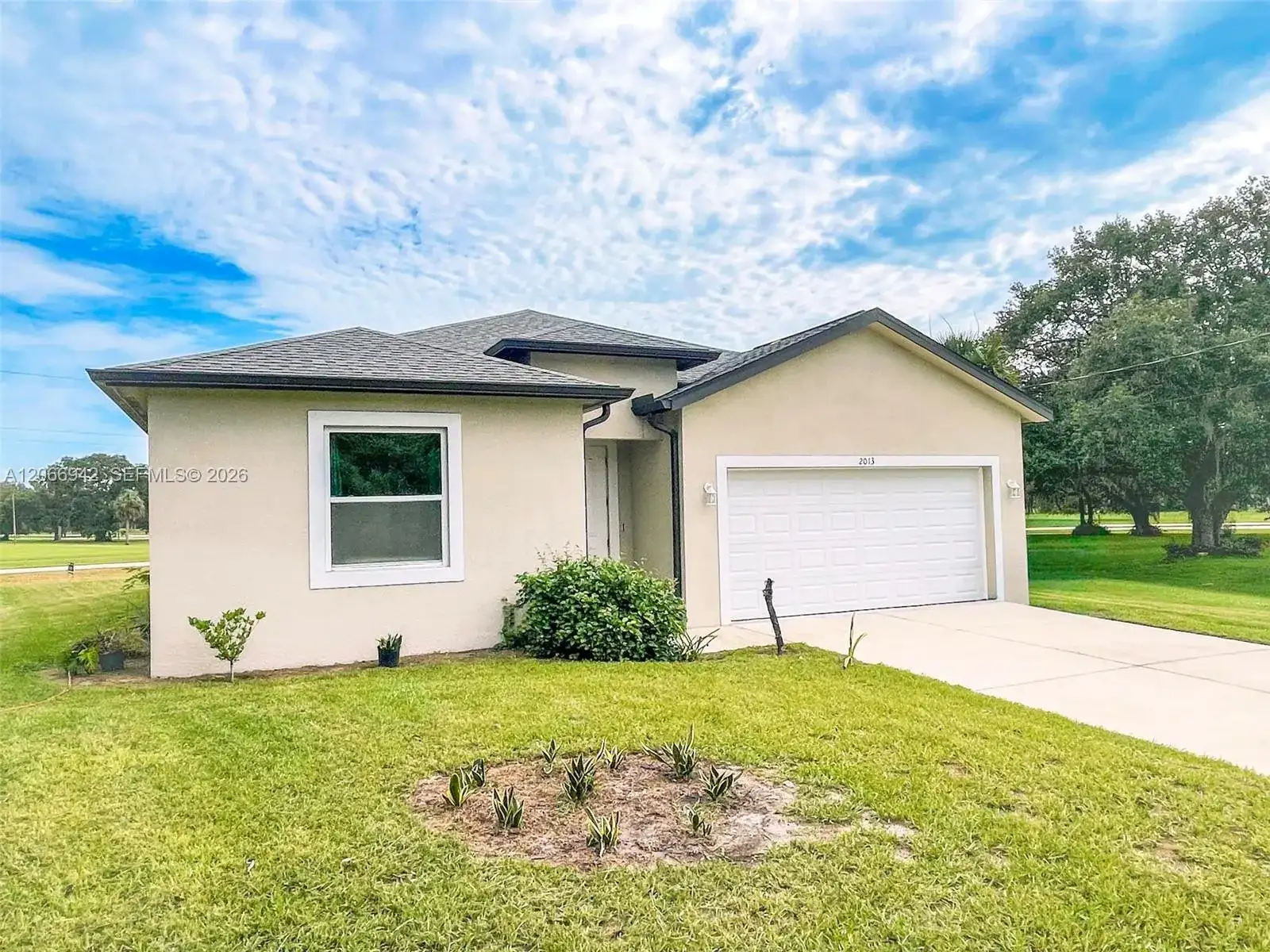 2013 Odessa Circle, La Belle FL 33935 photo 4
