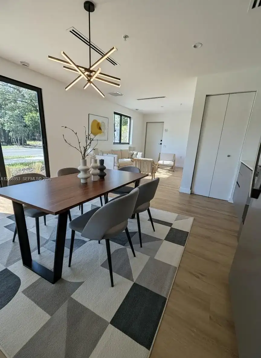 85 NE 55th St # 6, Miami FL 33137