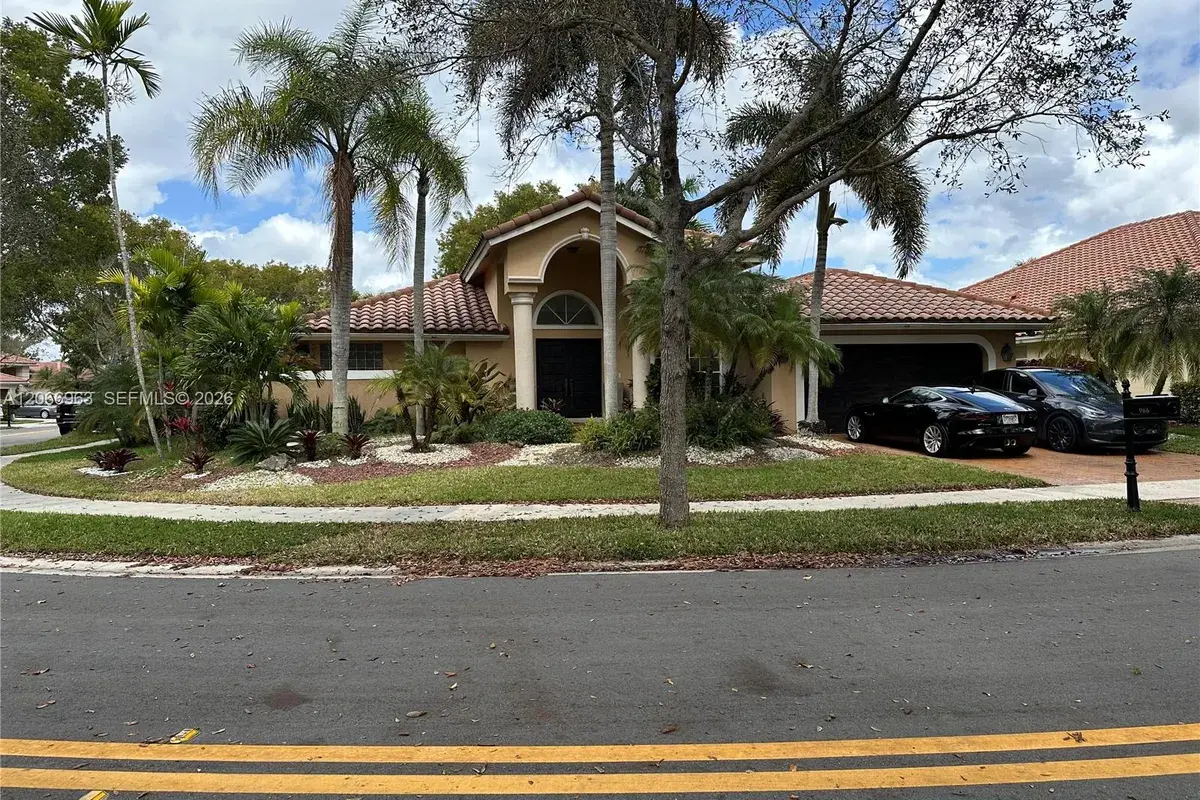 966 SPOONBILL CIR, Weston FL 33326