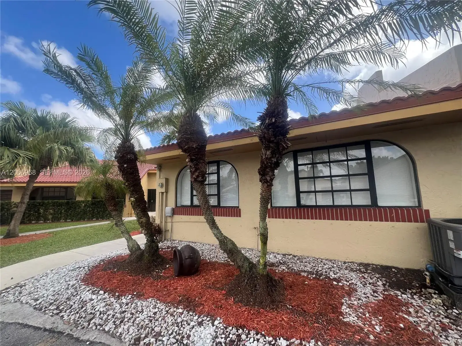 11720 SW 103rd Ln, Miami FL 33186 photo 2