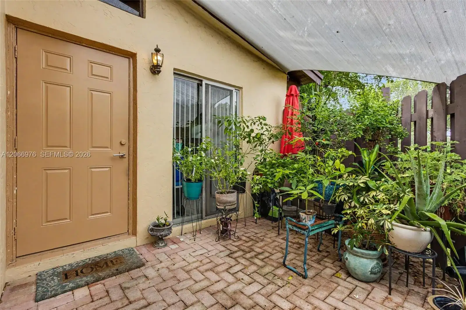 139 Essex Rd # 28, Hollywood FL 33024 photo 2