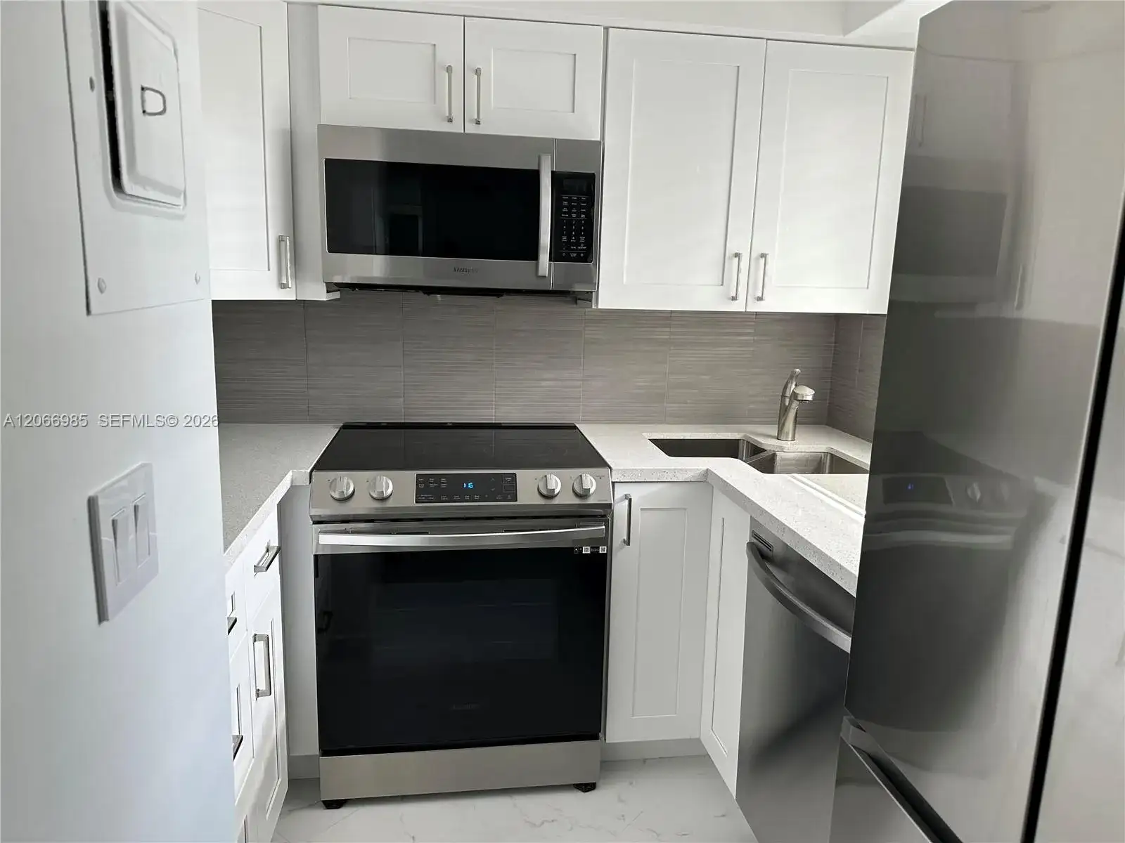 1333 E Hallandale Beach Blvd # 423, Hallandale Beach FL 33009 photo 3