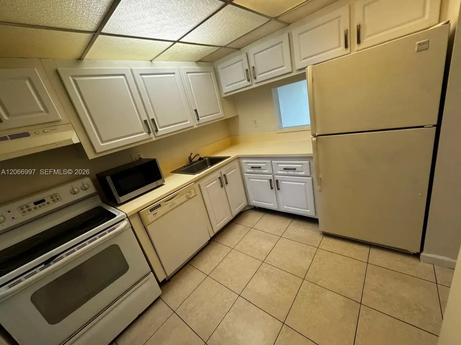 8020 Fairview Dr # 107, Tamarac FL 33321 photo 4