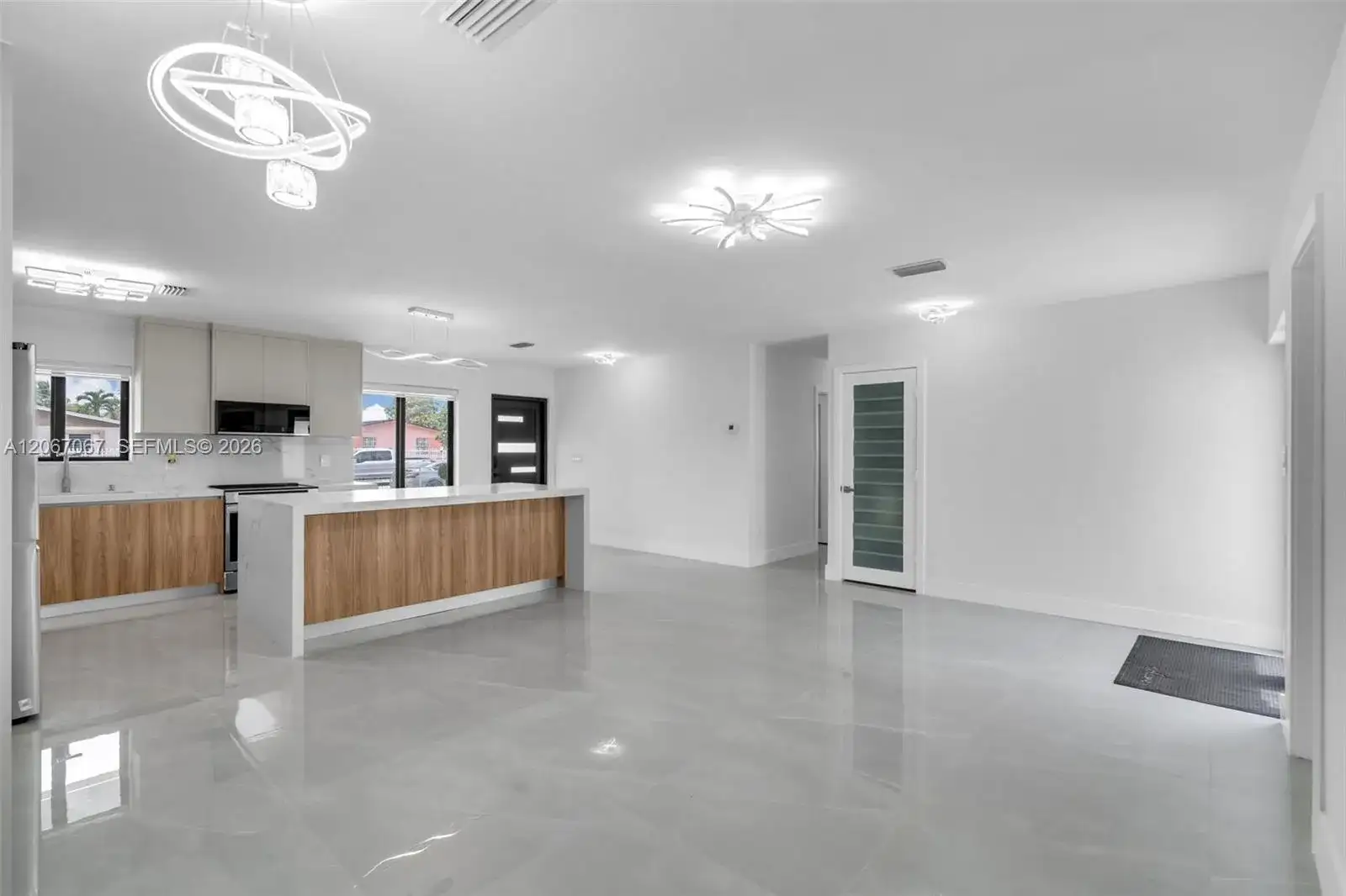 4450 NW 169th Ter, Miami Gardens FL 33055 photo 5