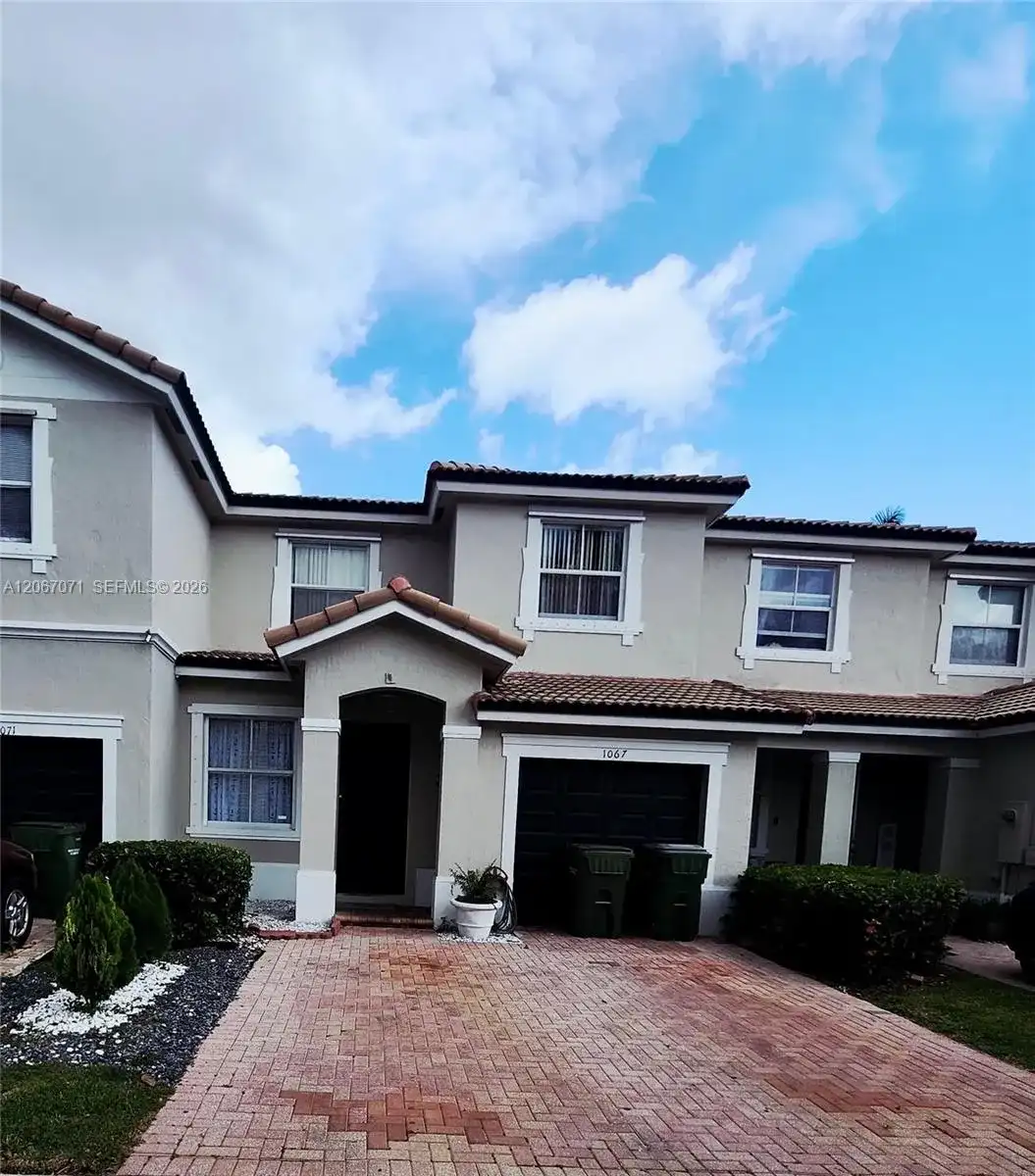 1067 NE 41st Pl, Homestead FL 33033