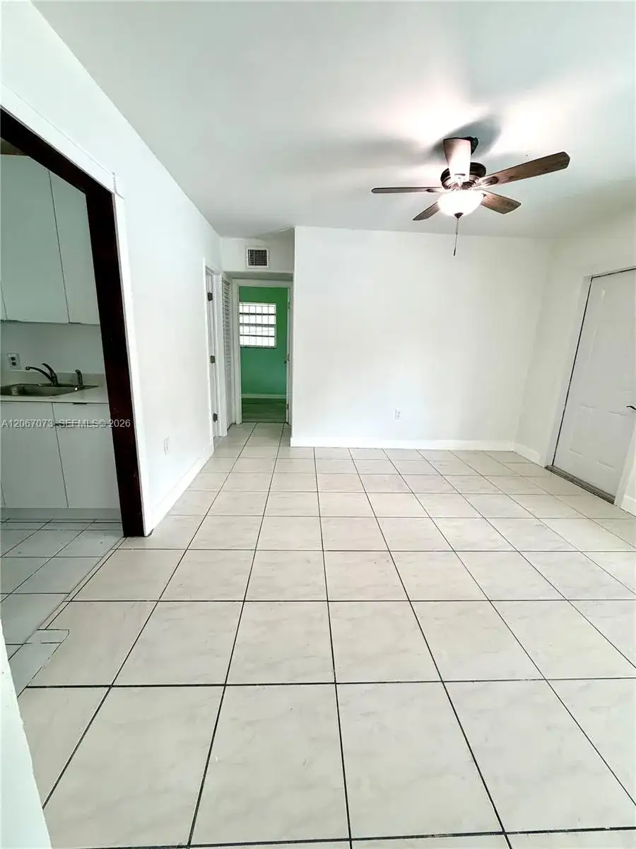 12841 Green Ave, Miami FL 33167 photo 5