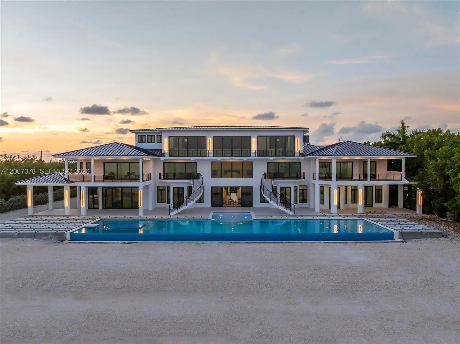 2405 Coco Plum Dr, Marathon FL 33050 photo 4