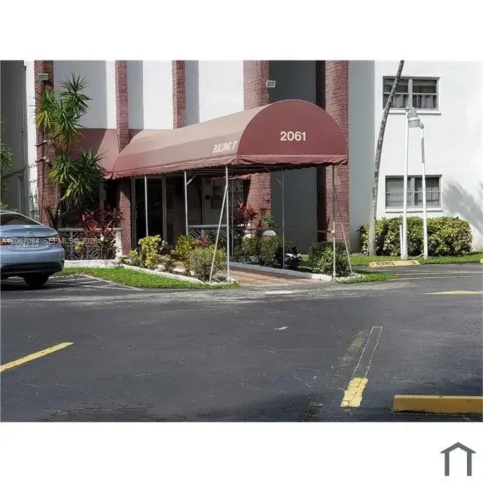 2061 NW 47th Ter # 209, Lauderhill FL 33313 photo 3