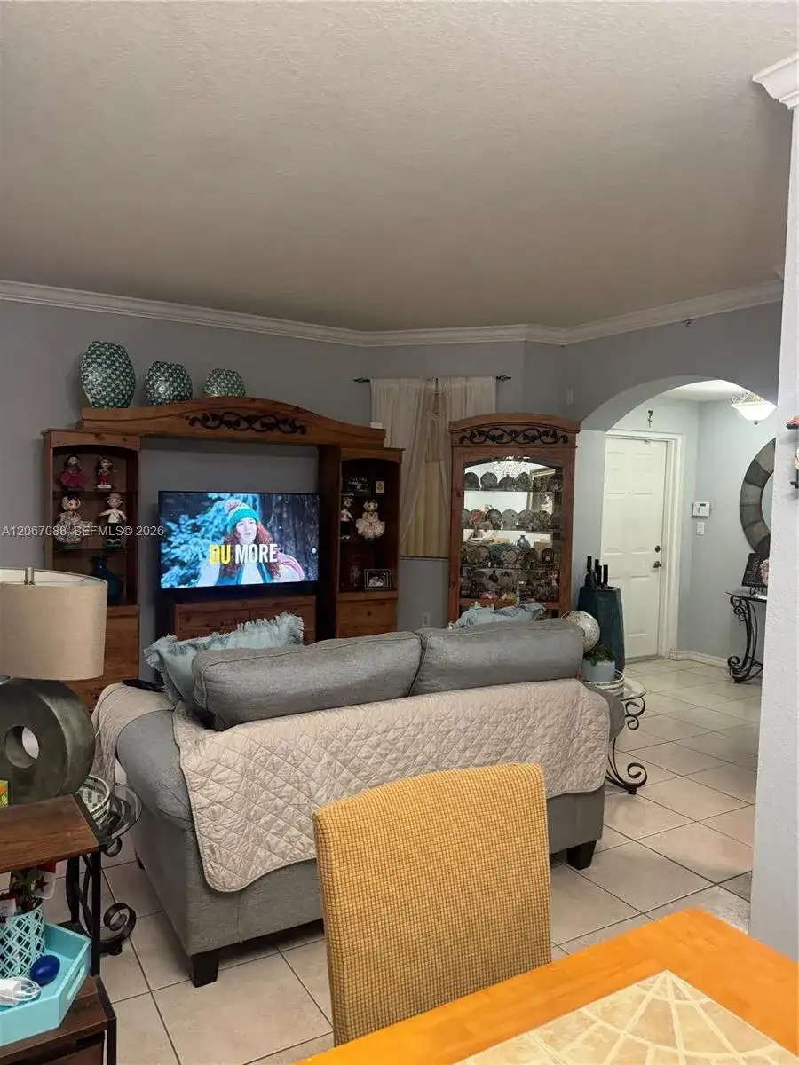 8826 W Flagler St # 115, Miami FL 33174 photo 5