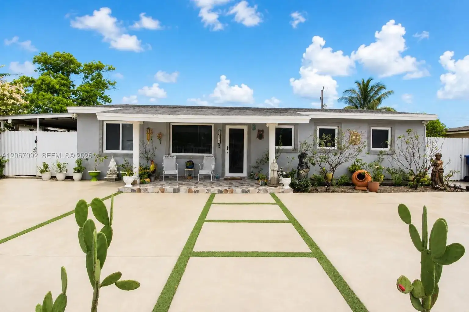 2961 NW 173rd Ter, Miami Gardens FL 33056 photo 2