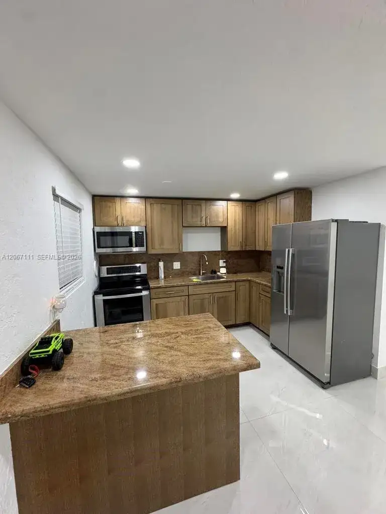 664 Colson Dr, Key Largo FL 33037 photo 4