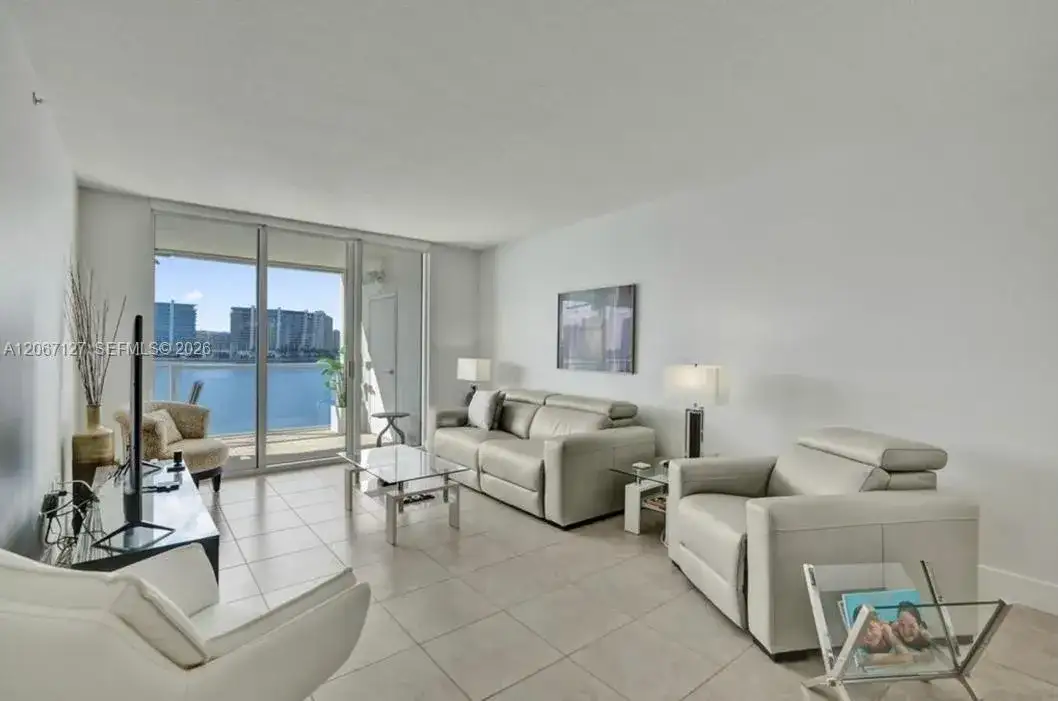 18100 N Bay Rd # 508, Sunny Isles Beach FL 33160 photo 3