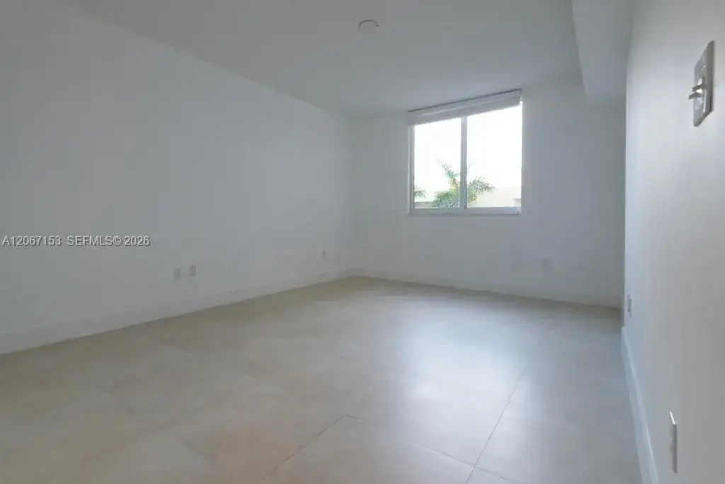 18800 NE 29th Ave # 427, Aventura FL 33180 photo 5