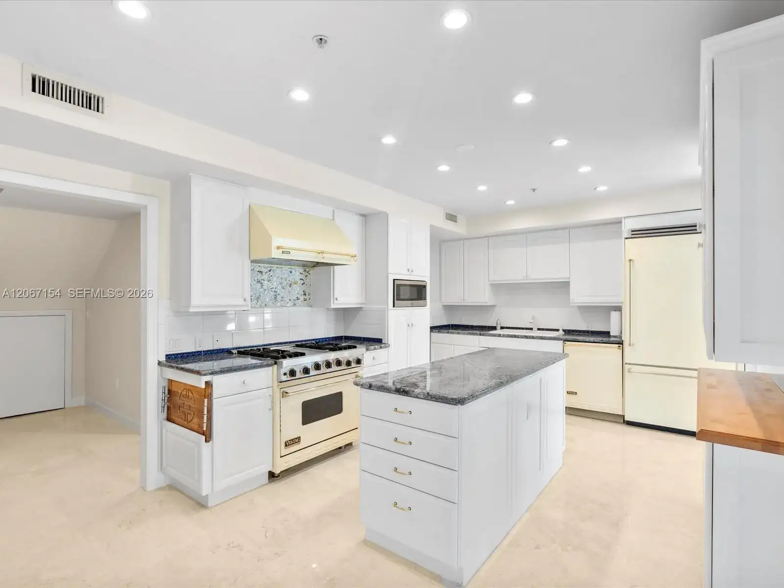 730 3rd St # 101, Miami Beach FL 33139 photo 4