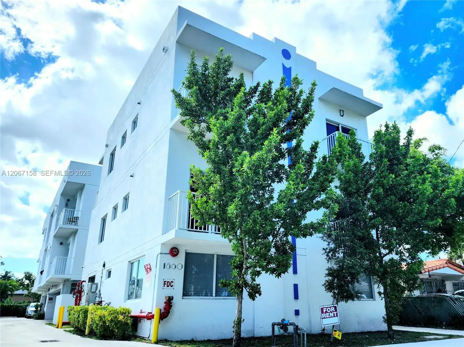 1860 NW 24th Ave # 302, Miami FL 33125
