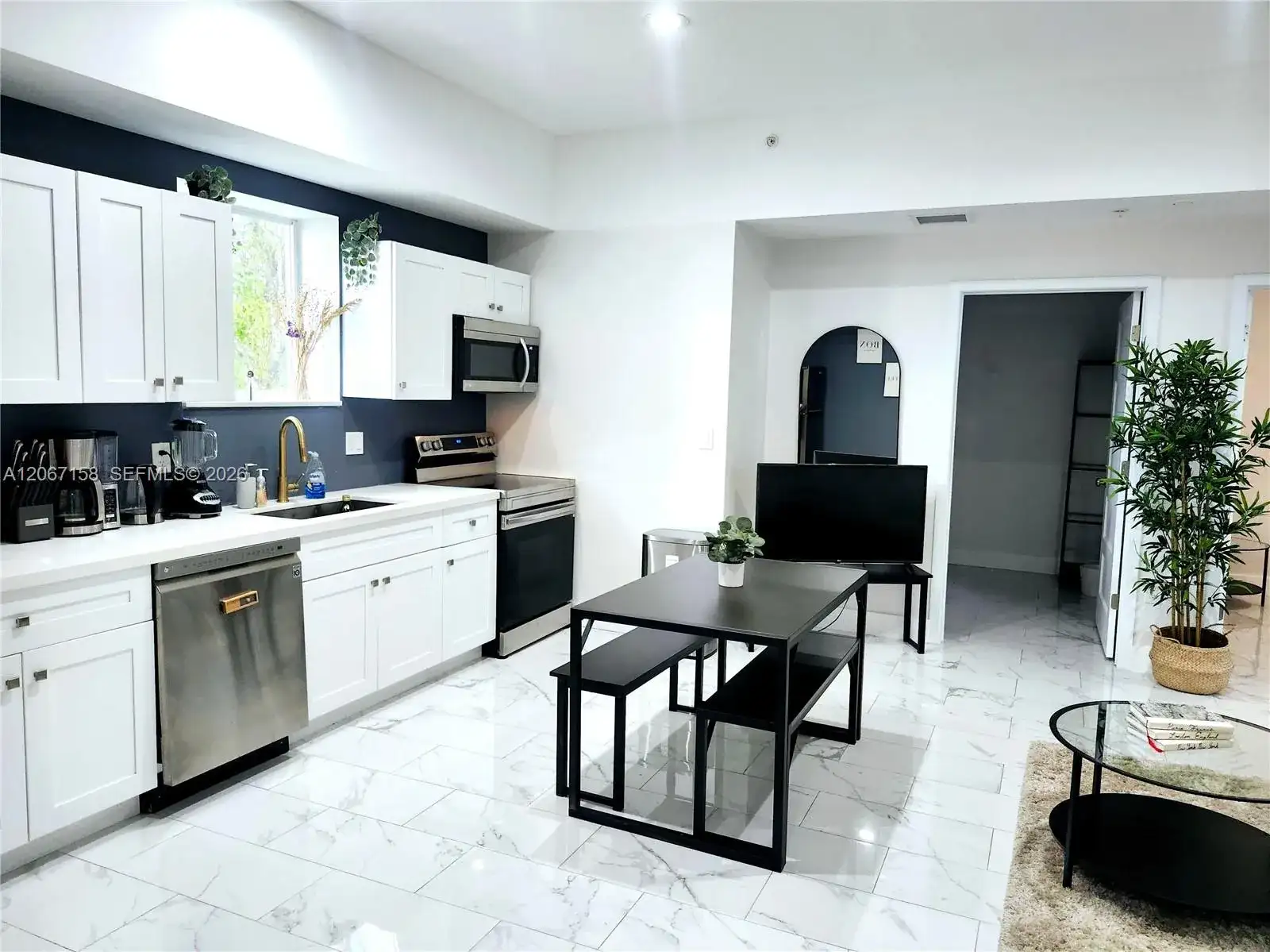 1860 NW 24th Ave # 302, Miami FL 33125 photo 4