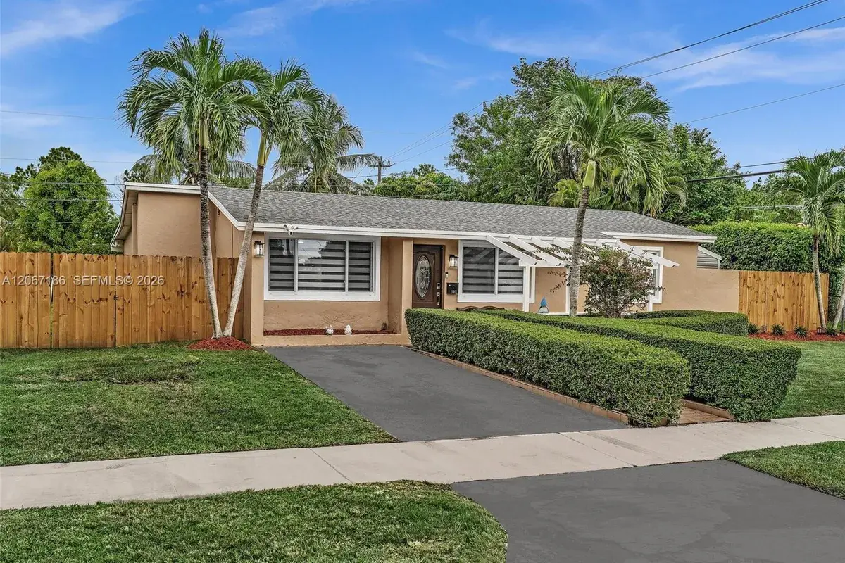 11911 SW 168th Ter, Miami FL 33177