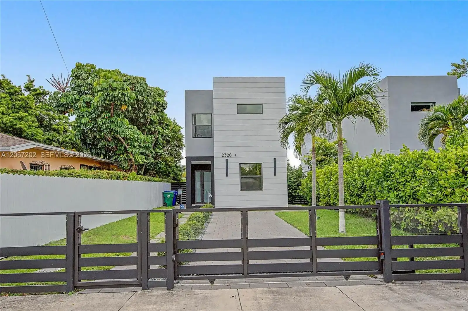 2320 SW 14th St, Miami FL 33145
