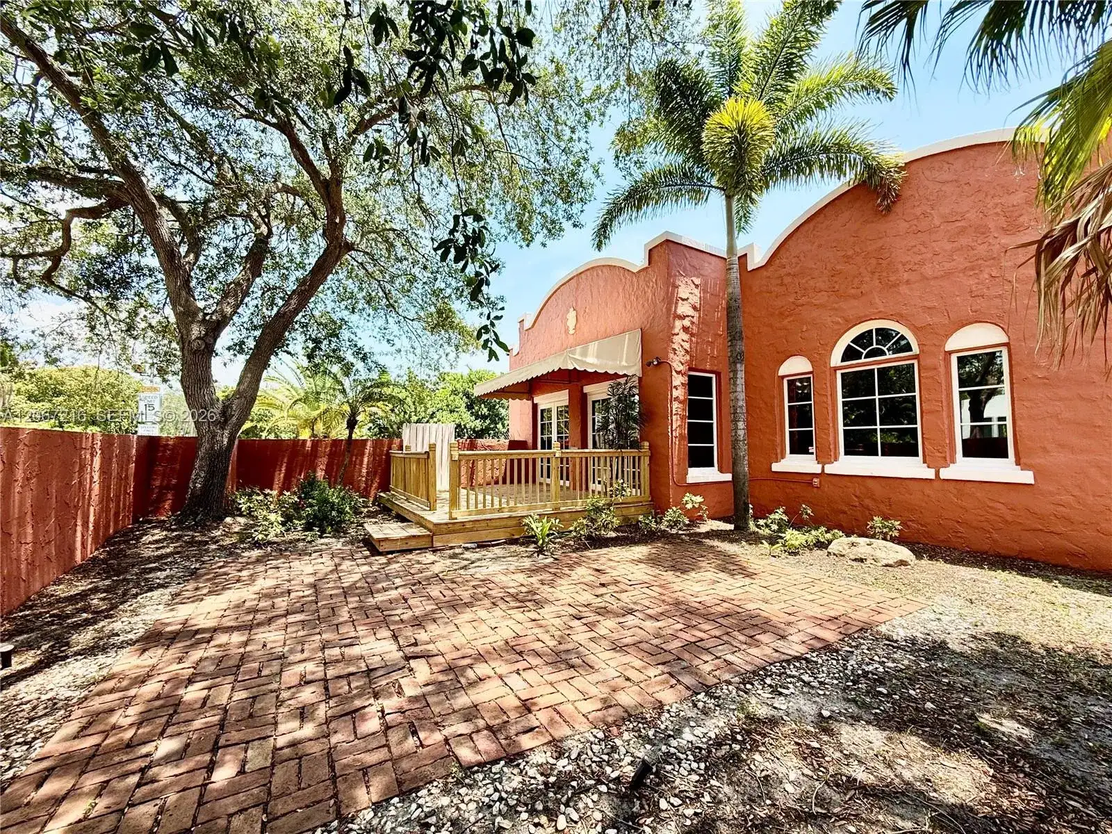 1318 SE 2nd Ave, Fort Lauderdale FL 33316 photo 3