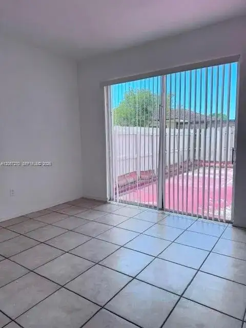 11102 SW 236th Ter, Homestead FL 33032 photo 5