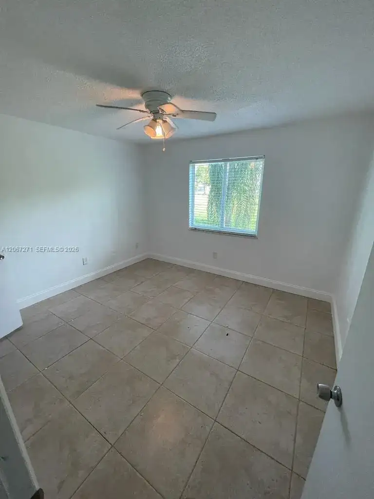 14840 Naranja Lakes Blvd, Homestead FL 33032 photo 4