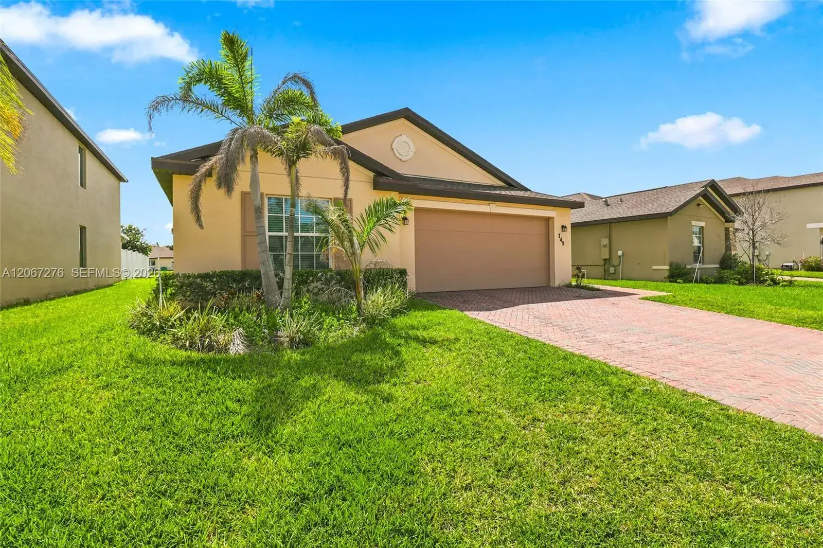 749 Worlington Ln, Fort Pierce FL 34947 photo 3