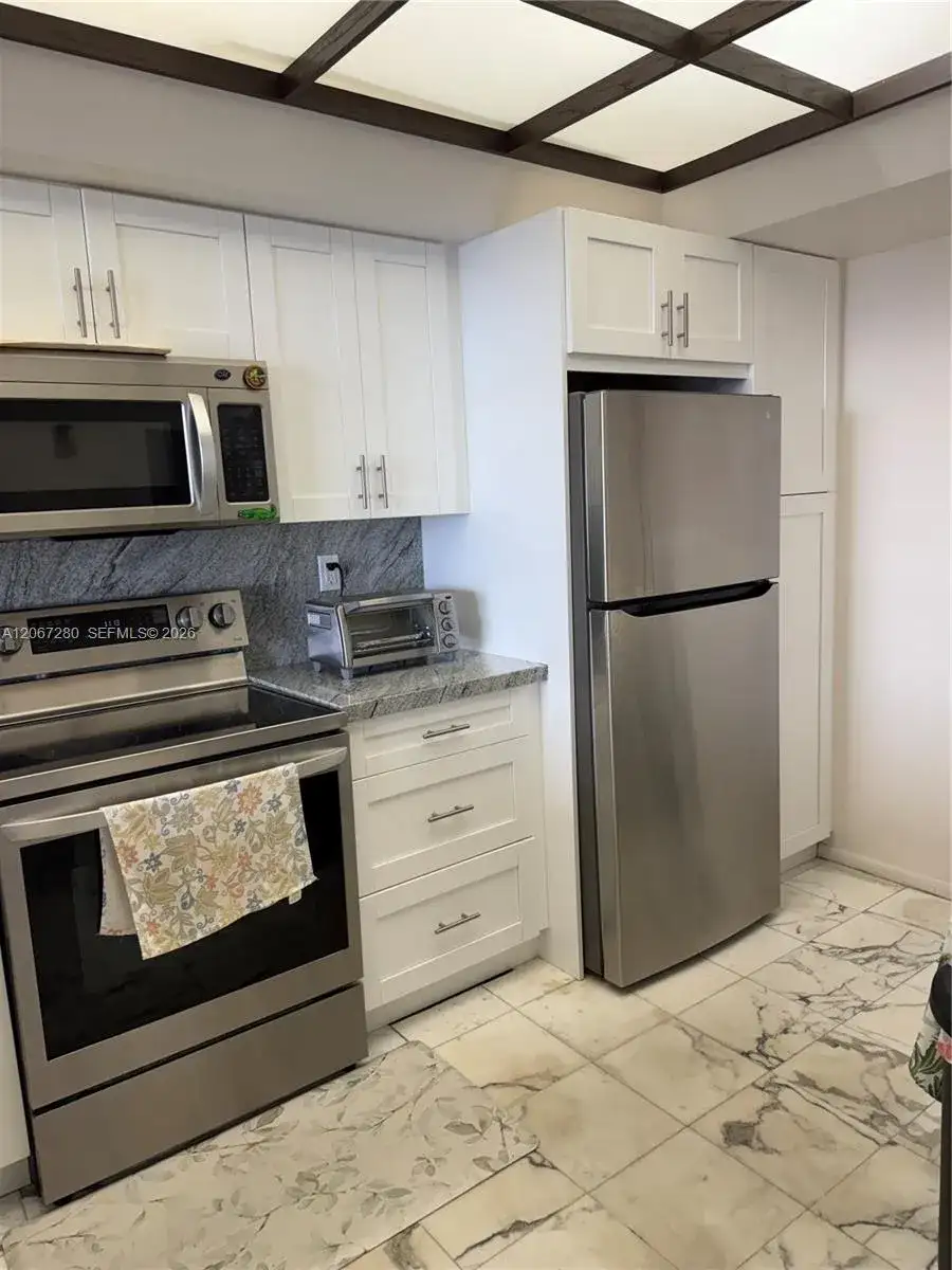 520 Brickell Key Dr # A2011, Miami FL 33131 photo 4