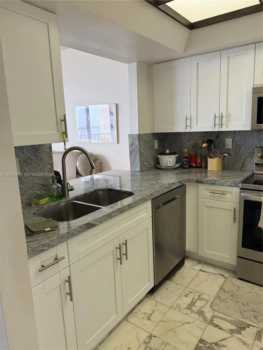 520 Brickell Key Dr # A2011, Miami FL 33131 photo 5