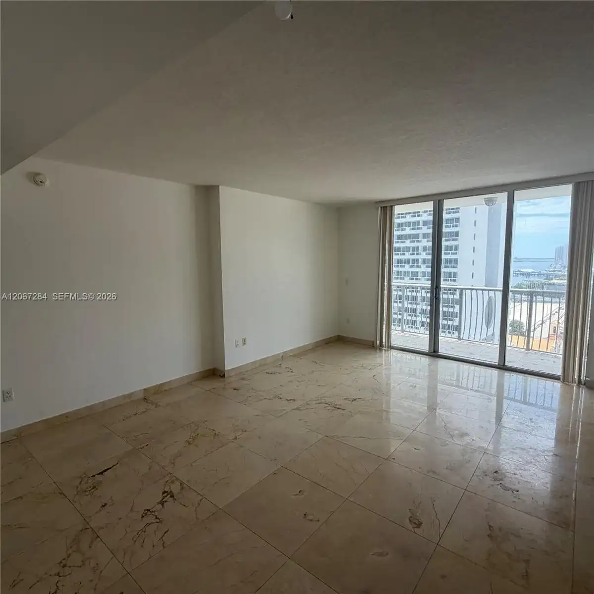 1750 N Bayshore Dr # 2308, Miami FL 33132 photo 4