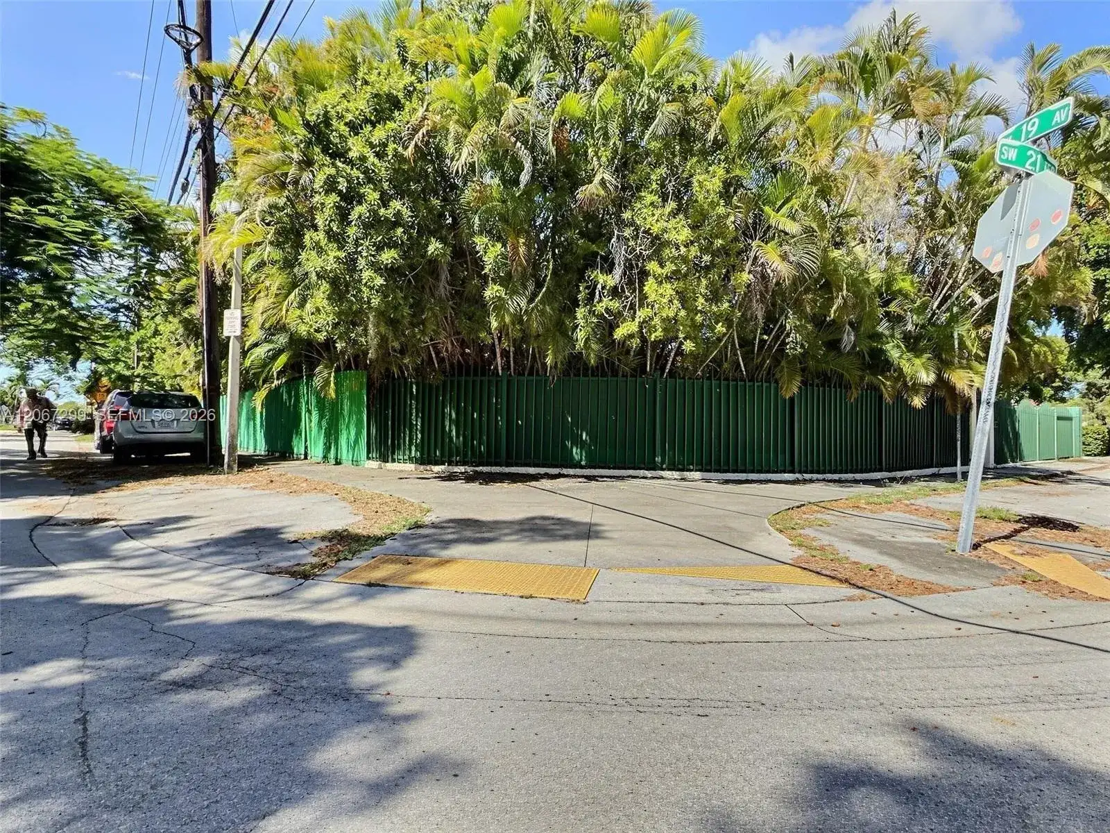 1885 SW 21st Ter, Miami FL 33145 photo 5
