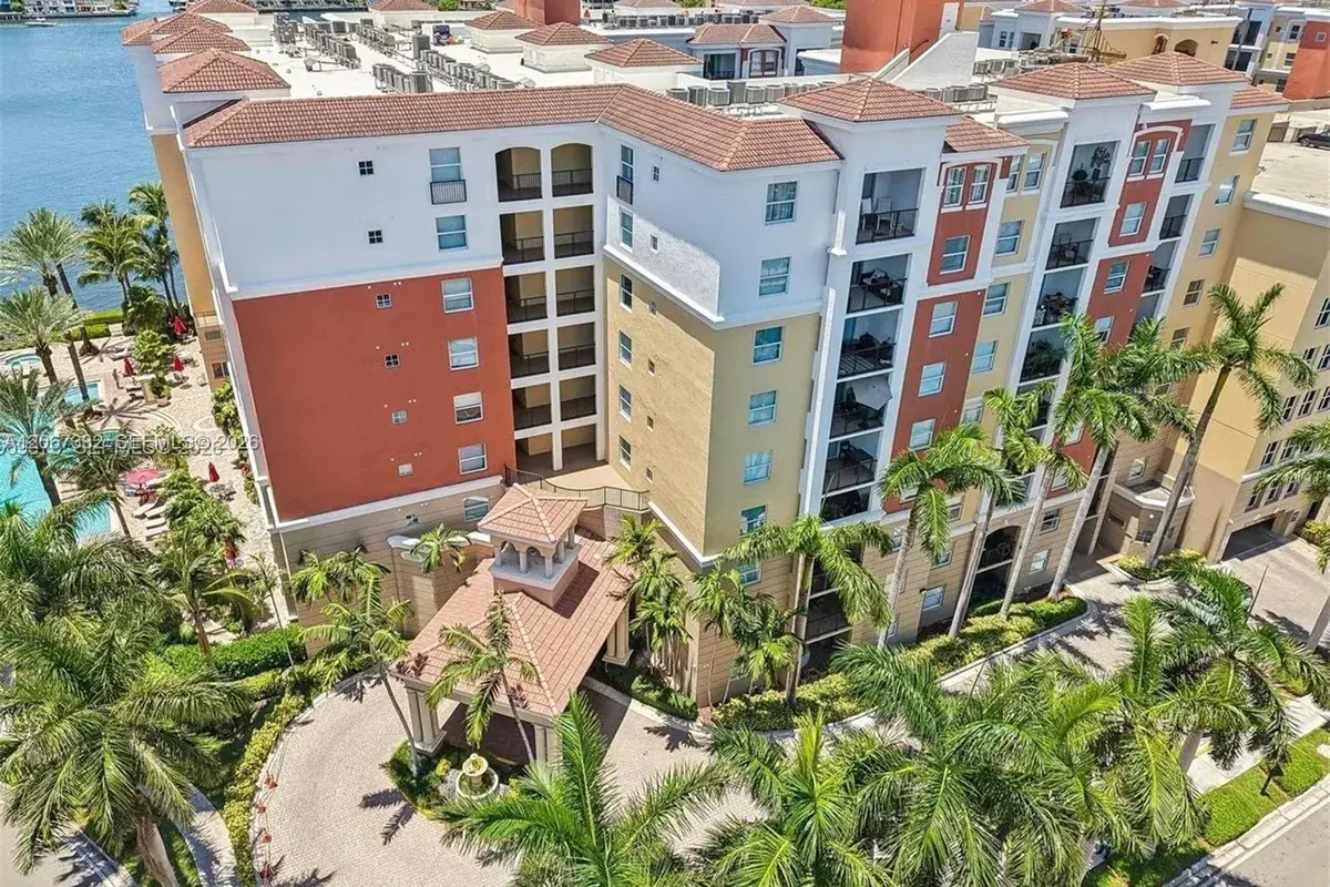 17100 N Bay Rd # 1105, Sunny Isles Beach FL 33160