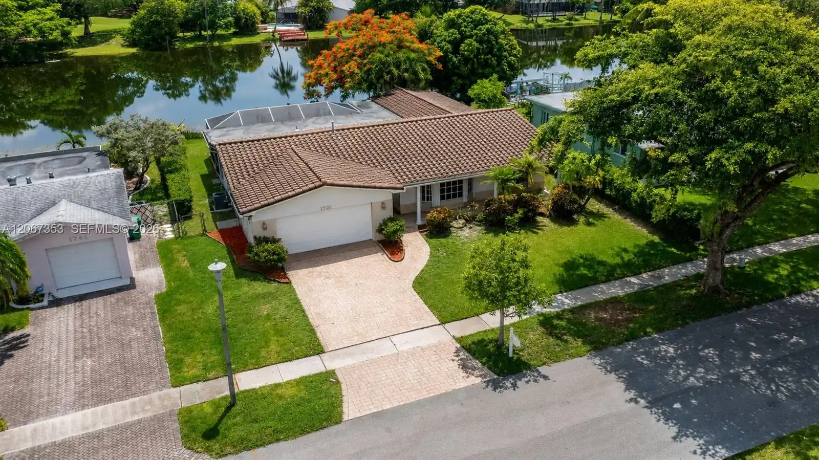 1731 NW 108th Ave, Pembroke Pines FL 33026
