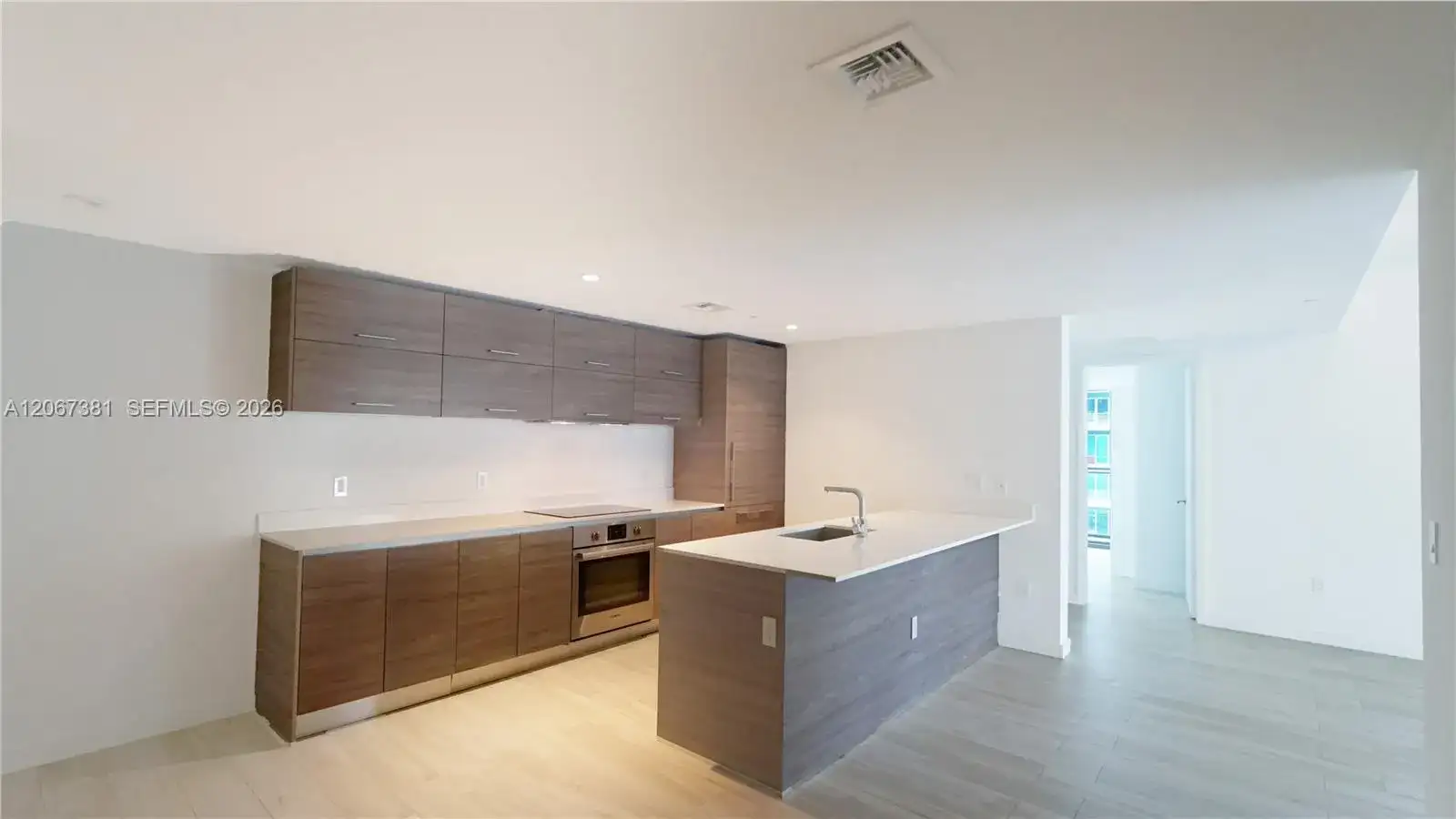1300 S Miami Ave # 2610, Miami FL 33130 photo 2