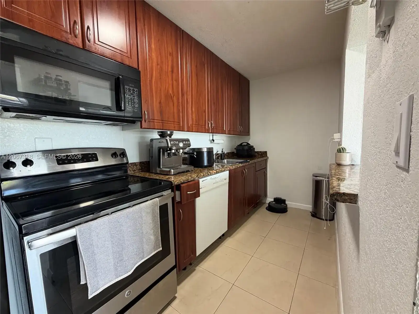 4550 NW 79th Ave # 2C, Doral FL 33166 photo 4