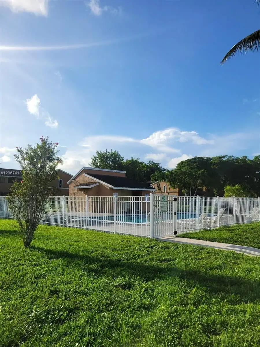 8075 NW 71st Ct # 8075, Tamarac FL 33321 photo 2