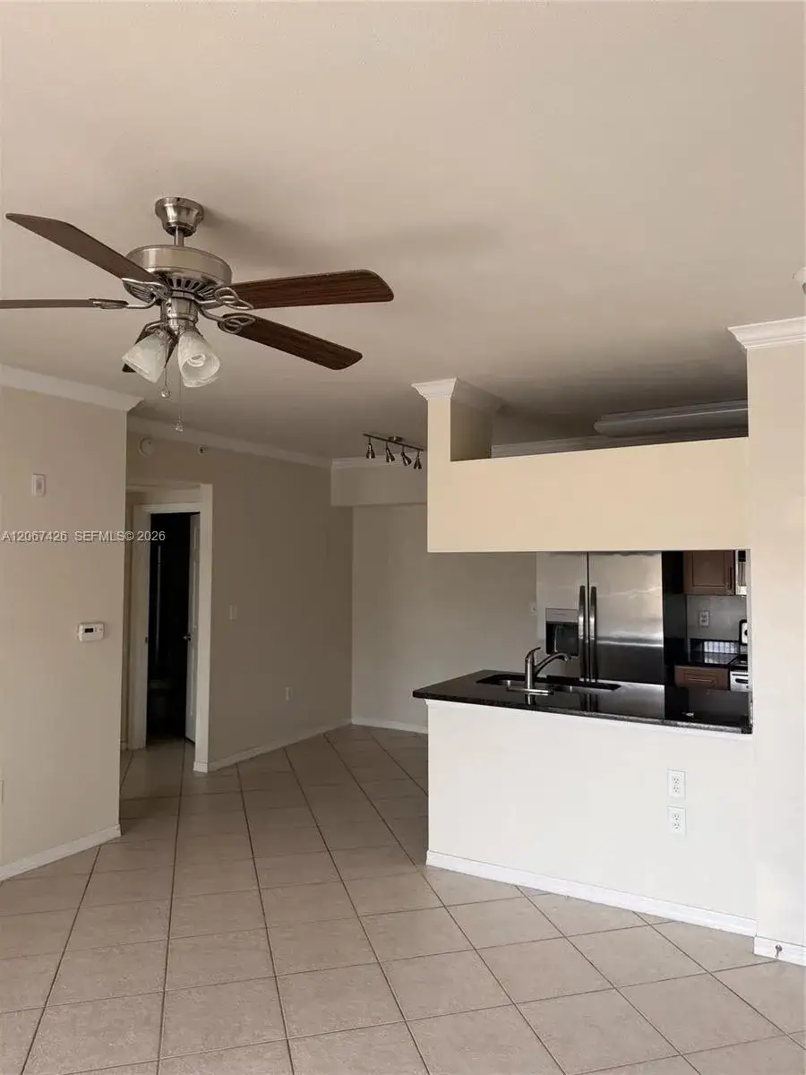 6559 Emerald Dunes Dr # 303, West Palm Beach FL 33411