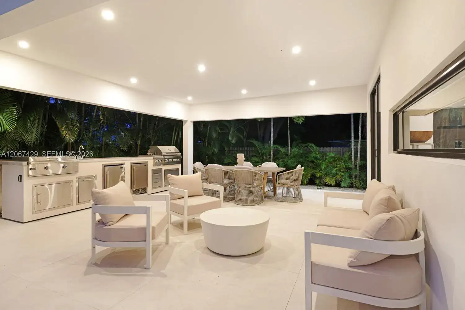 1015 NE 114th St, Biscayne Park FL 33161 photo 2