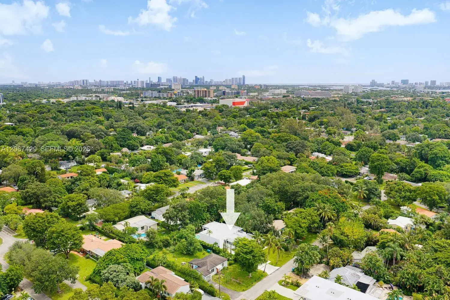 1015 NE 114th St, Biscayne Park FL 33161 photo 3
