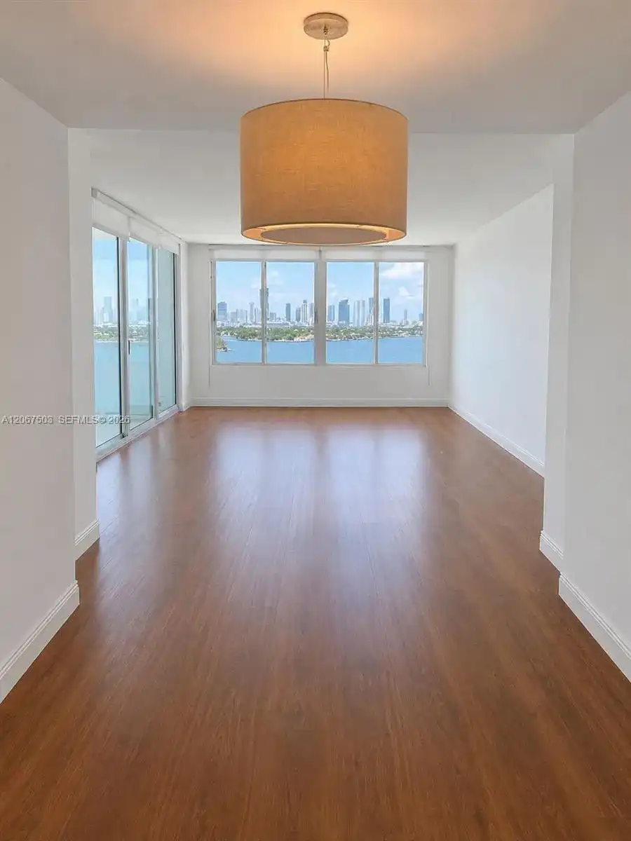 1200 West Ave # 1206, Miami Beach FL 33139