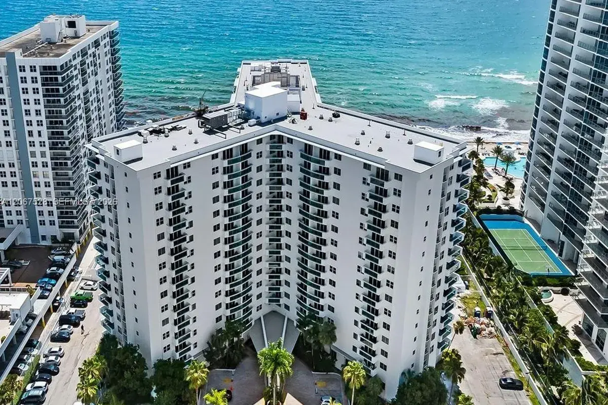 3001 S Ocean Dr # 229, Hollywood FL 33019