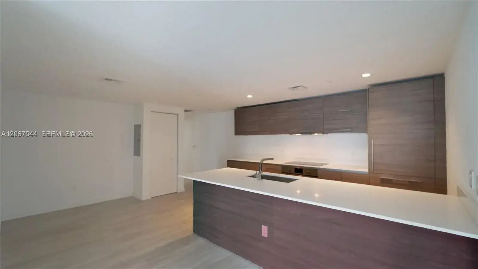 1300 S Miami Ave # 2610, Miami FL 33130 photo 4
