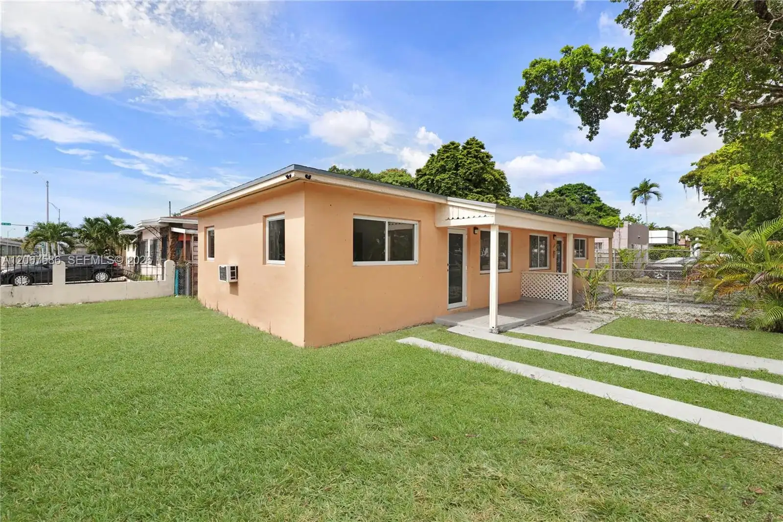 1202 NW 34th St # 1202, Miami FL 33142 photo 3