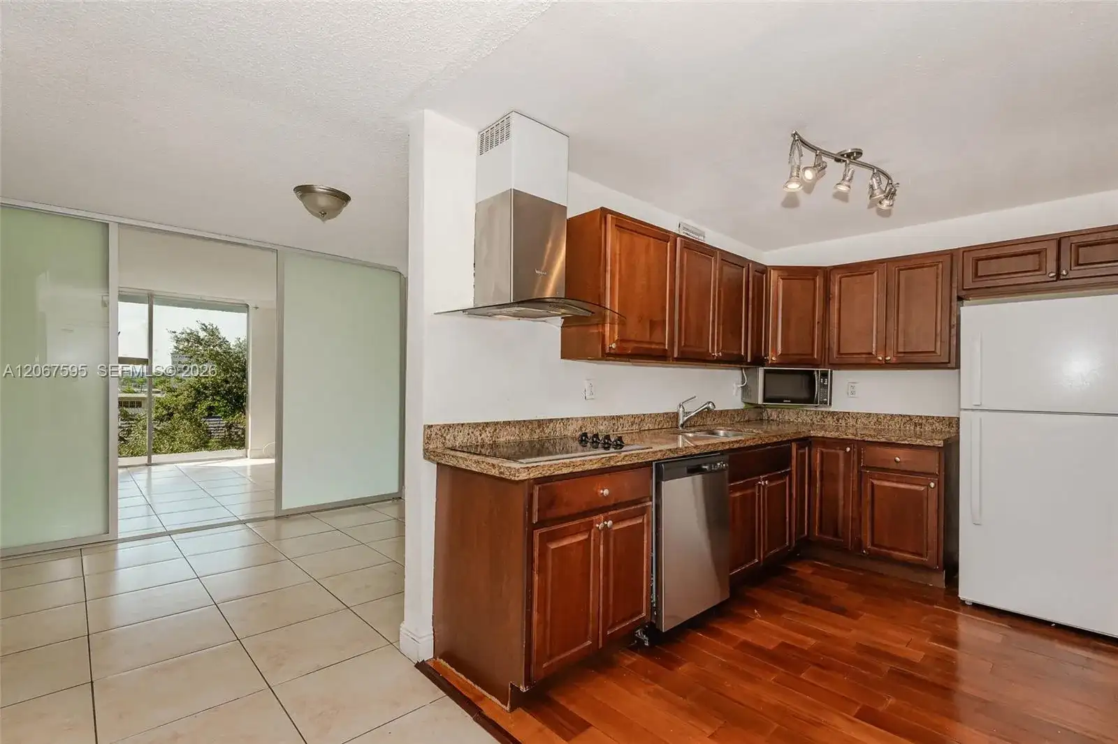 1805 Sans Souci Blvd # 532, North Miami FL 33181 photo 2