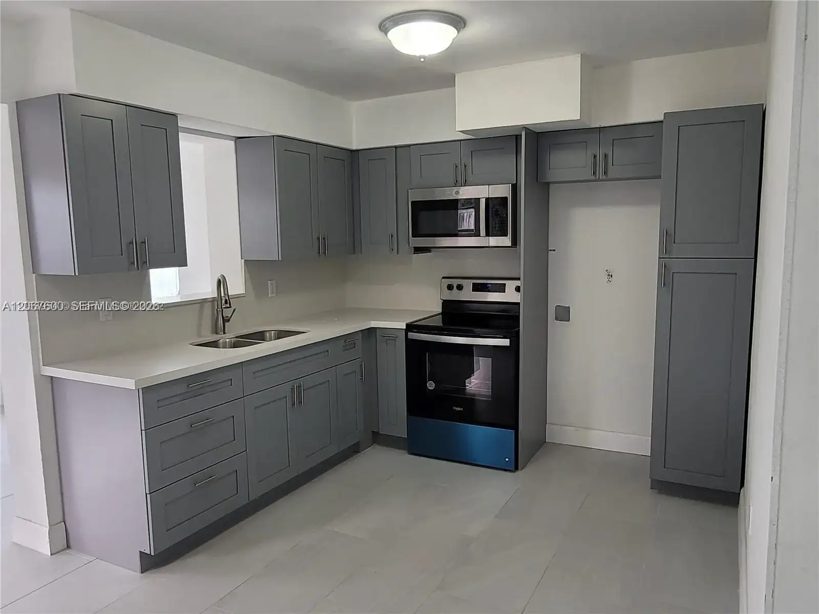7817 Panama St, Miramar FL 33023 photo 2
