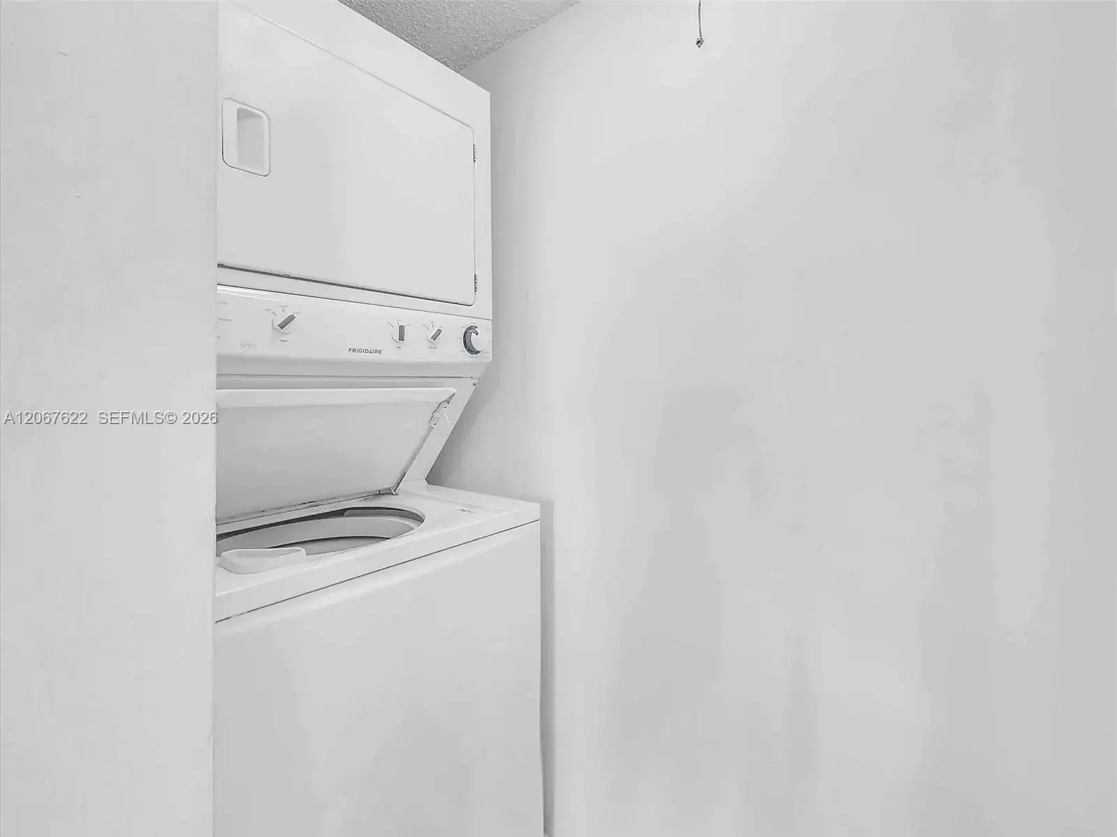 670 NW 85th Pl # 104, Miami FL 33126 photo 5