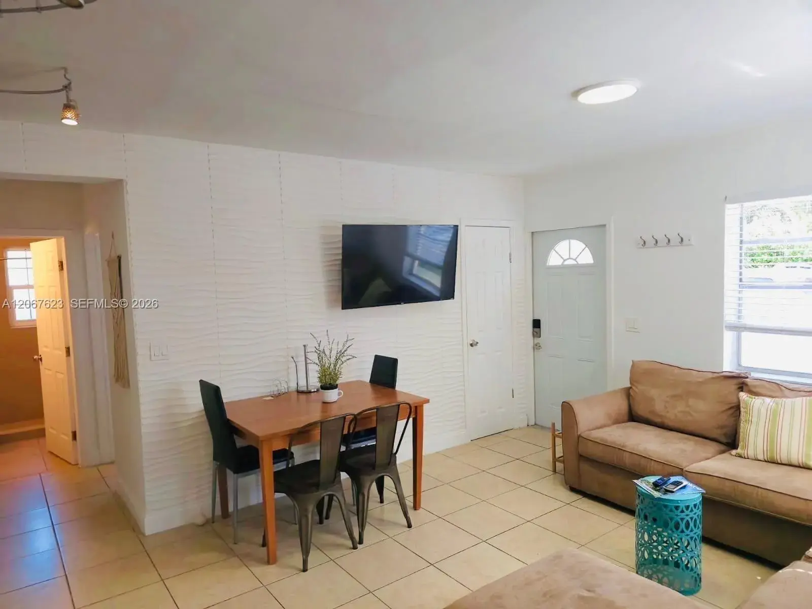 1639 Hayes St # 1, Hollywood FL 33020