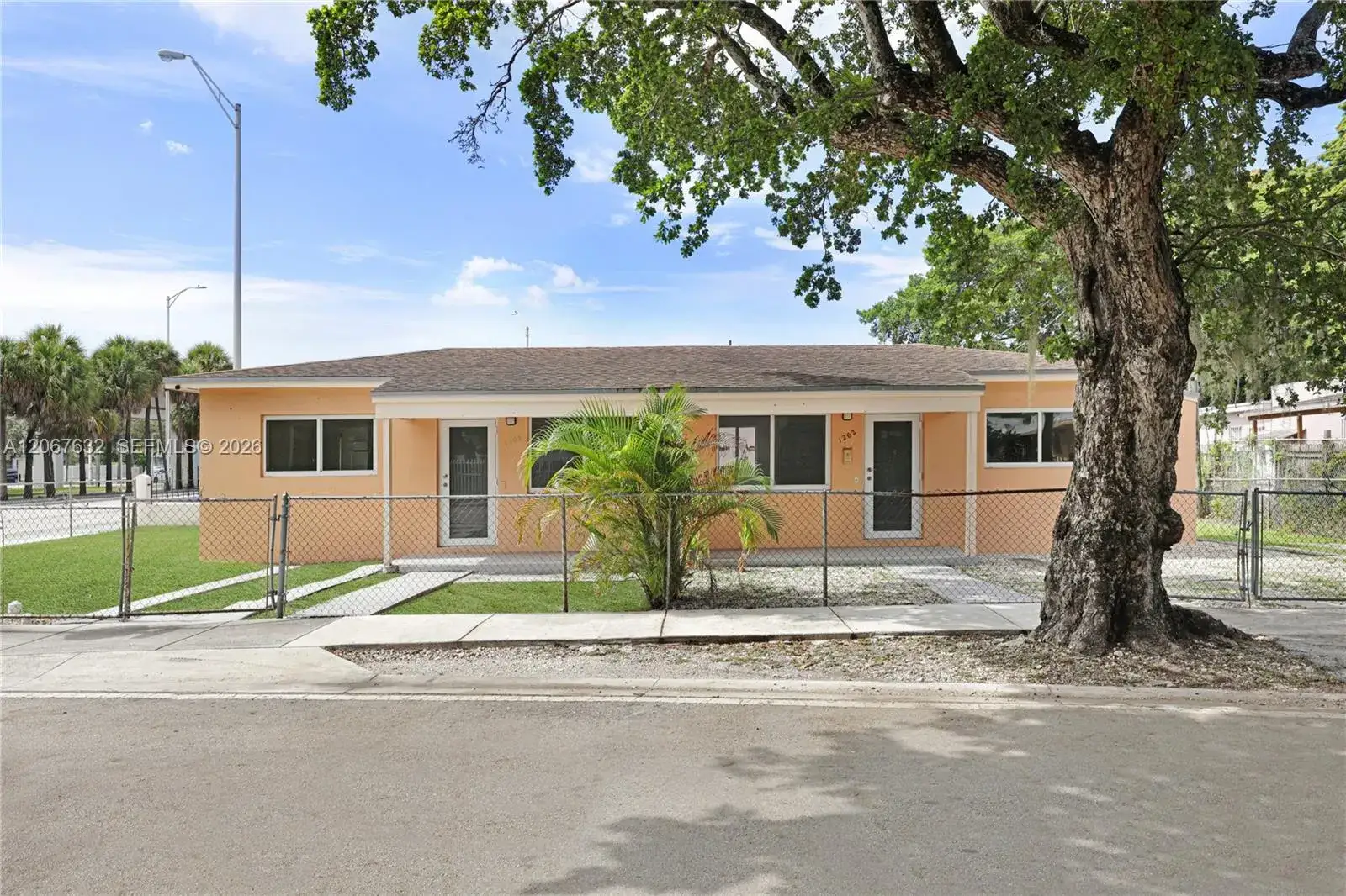 1202 NW 34th St # 1200, Miami FL 33142