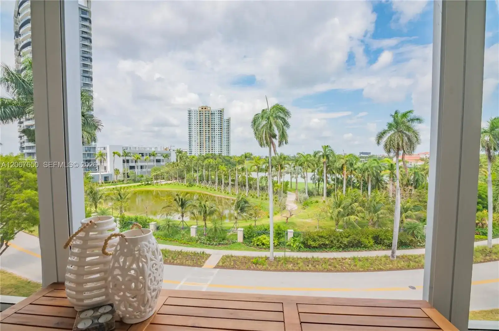 200 Diplomat Pkwy # 519, Hallandale Beach FL 33009