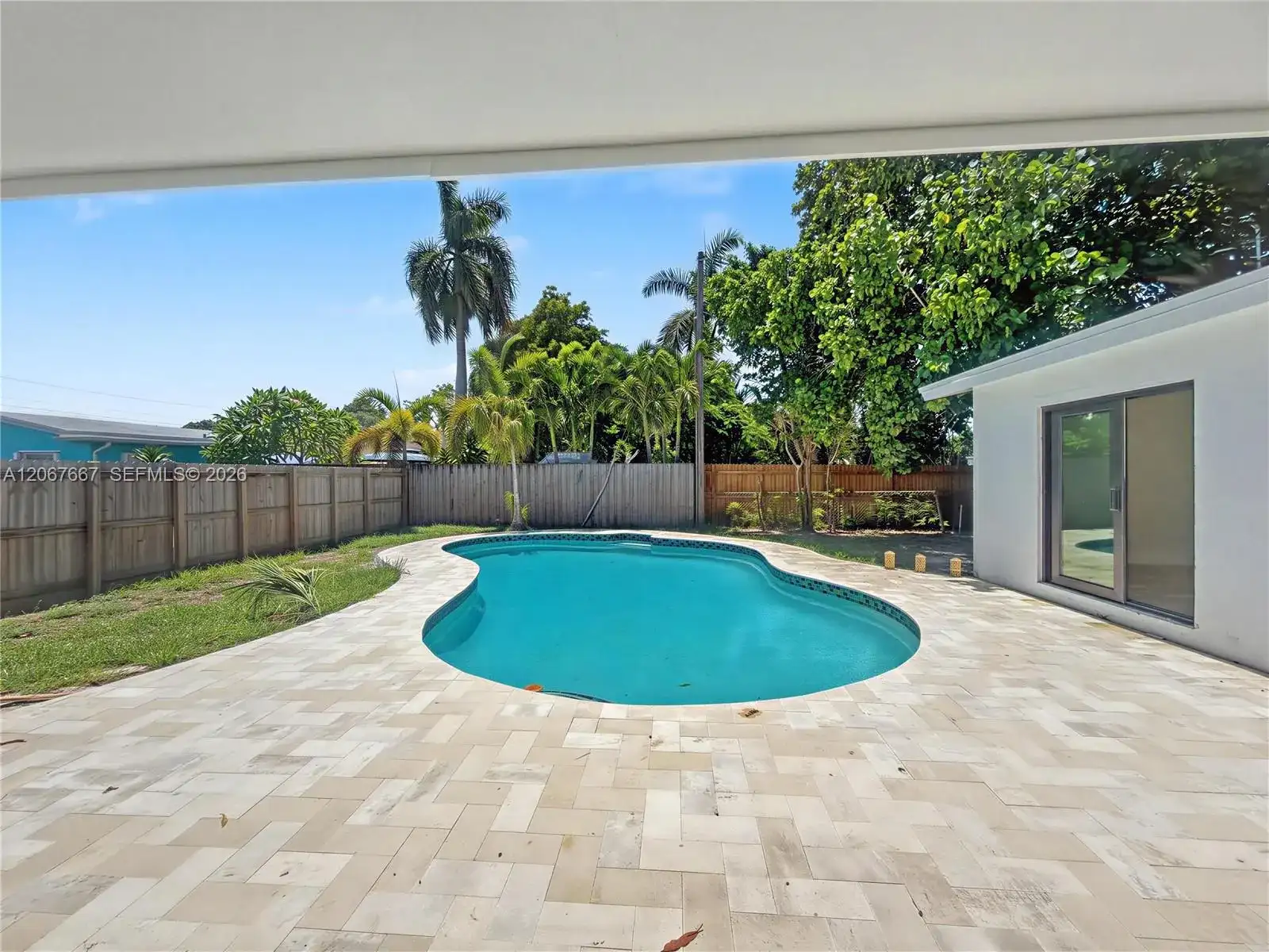 3431 NE 8th Ave, Oakland Park FL 33334 photo 5
