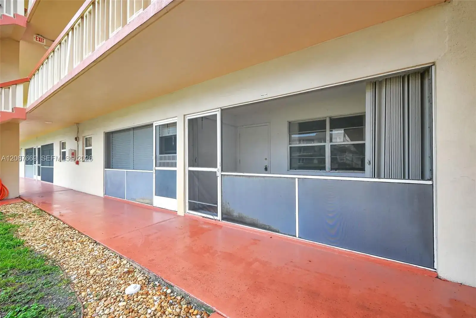 5300 Washington St # R110, Hollywood FL 33021 photo 2